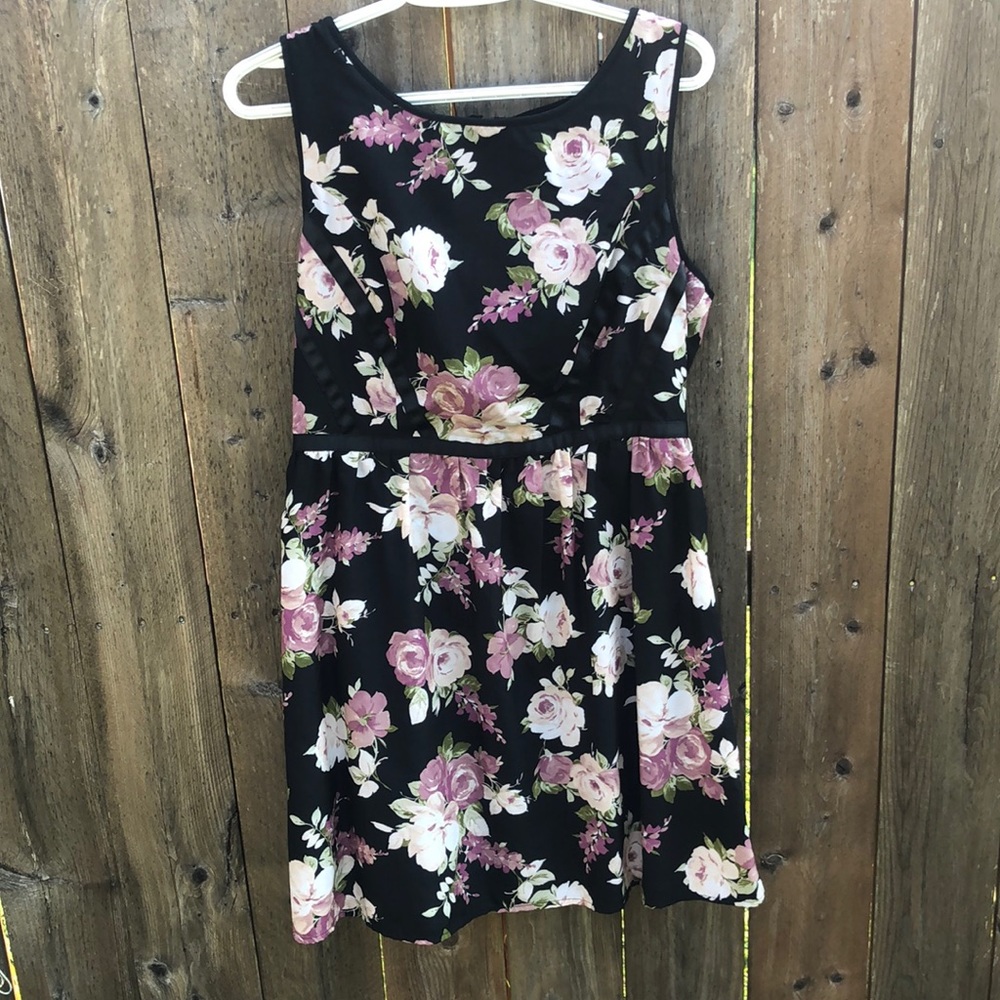 Three Pink Heart Floral woman mini dress size:12